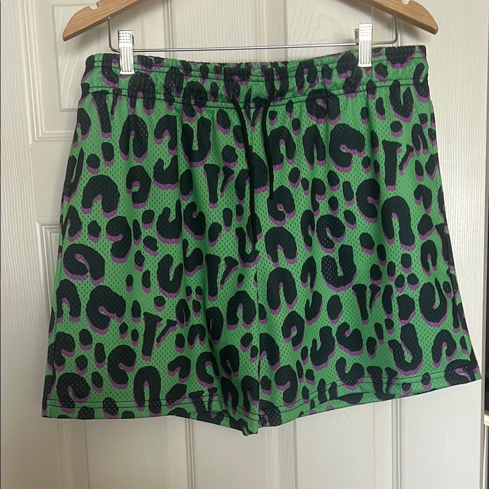Vlone Green and Black Leopard Print Shorts